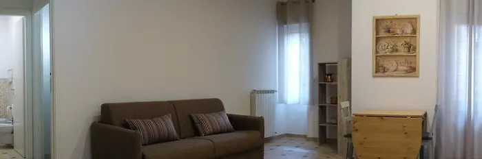 Eleonora's *